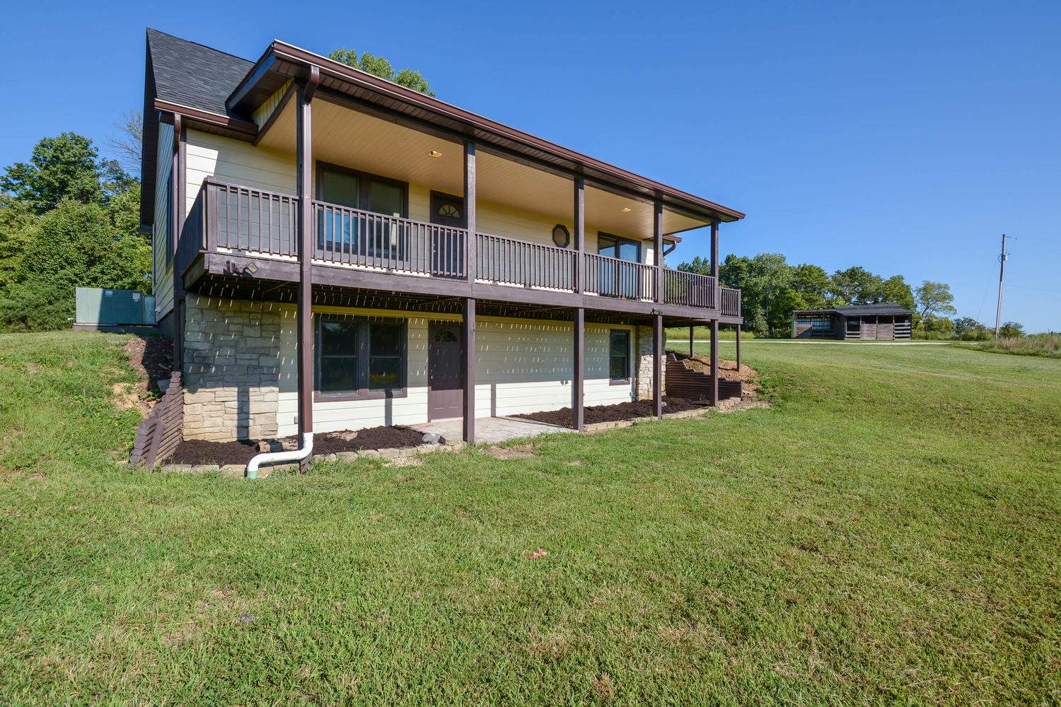291 Phillips Lane Springville, IN 47462 - Photo 1 of 36