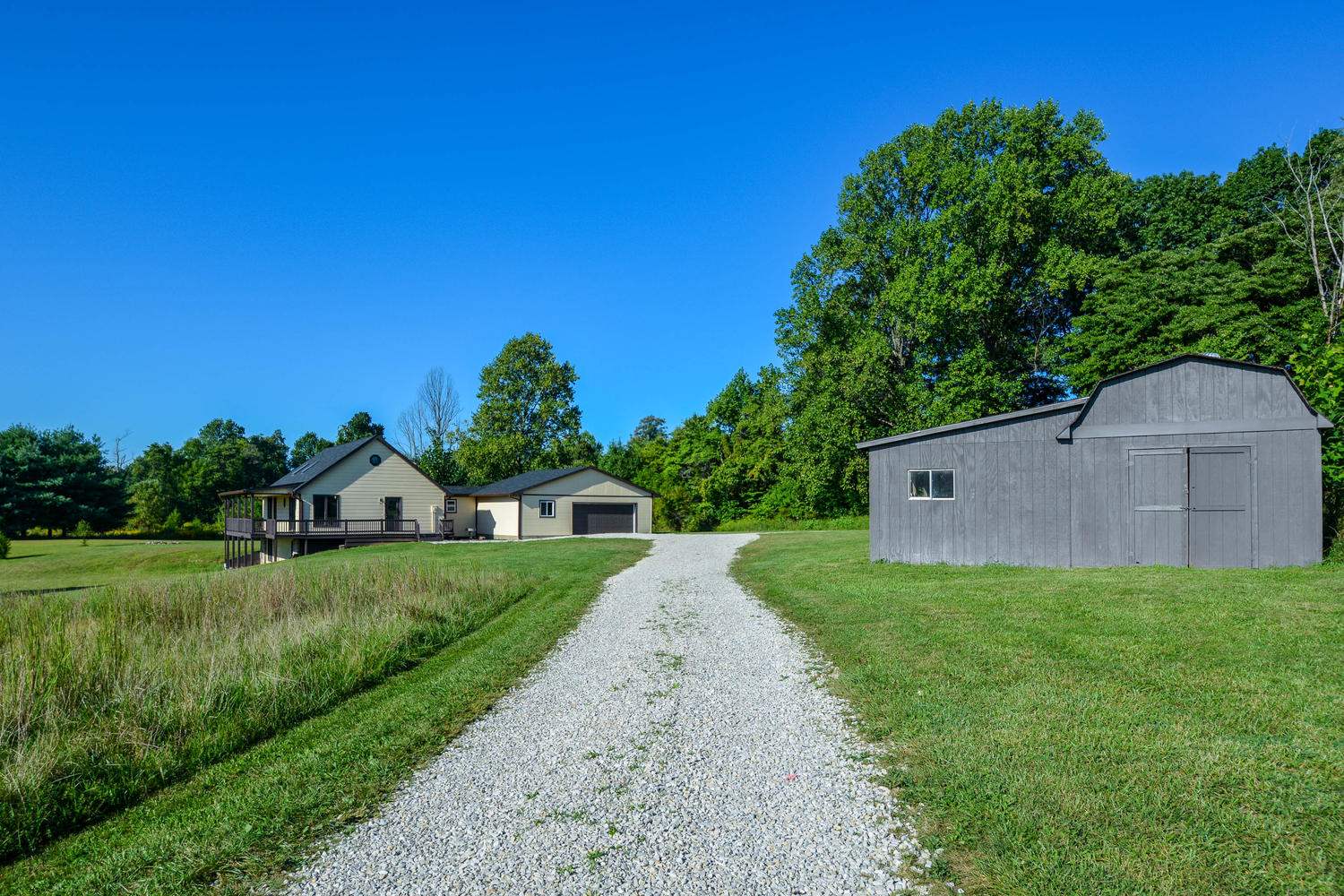 291 Phillips Lane Springville, IN 47462 - Photo 3 of 36
