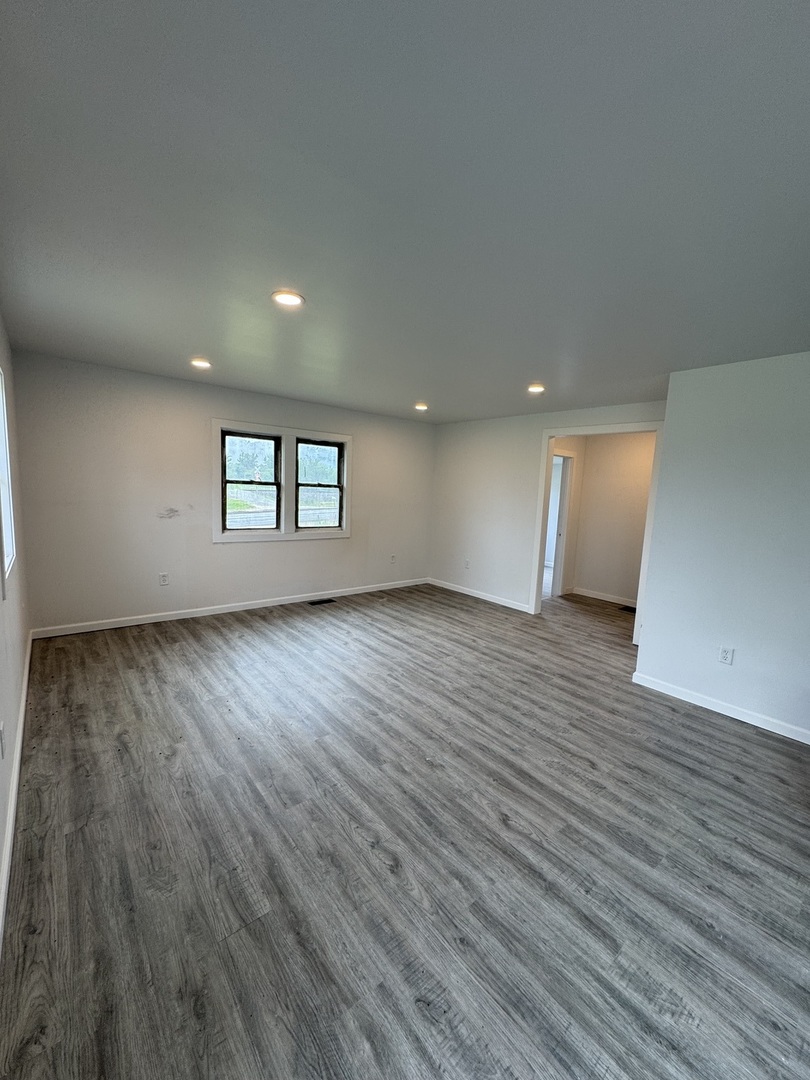 7180 Smit Road Erie, IL 61250 - Photo 9 of 23