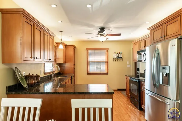 $170,000 | 123 South 3rd Street, Osage City, KS 66523