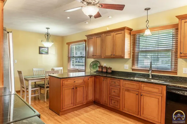 $170,000 | 123 South 3rd Street, Osage City, KS 66523