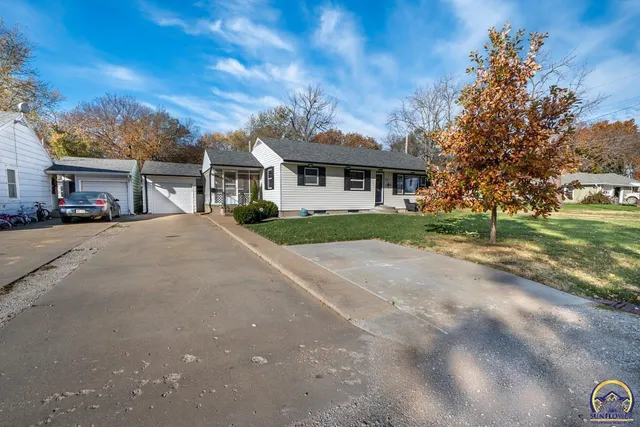 $170,000 | 123 South 3rd Street, Osage City, KS 66523