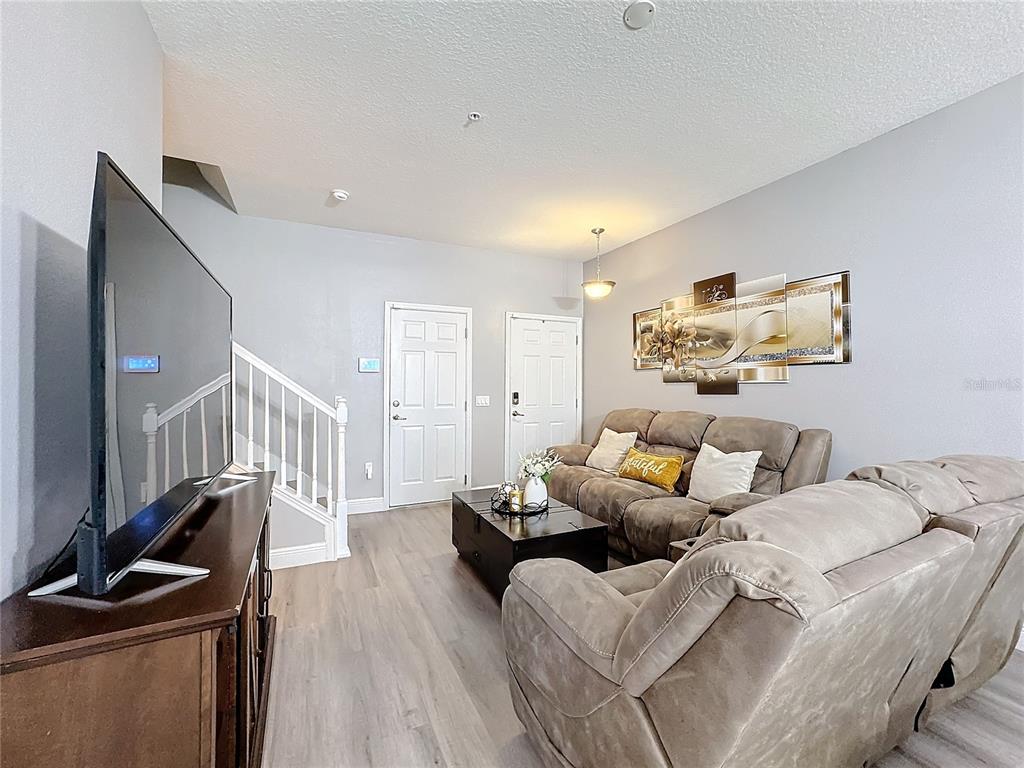 2294 Seven Oaks Drive St. Cloud, FL 34772 - Photo 6 of 41