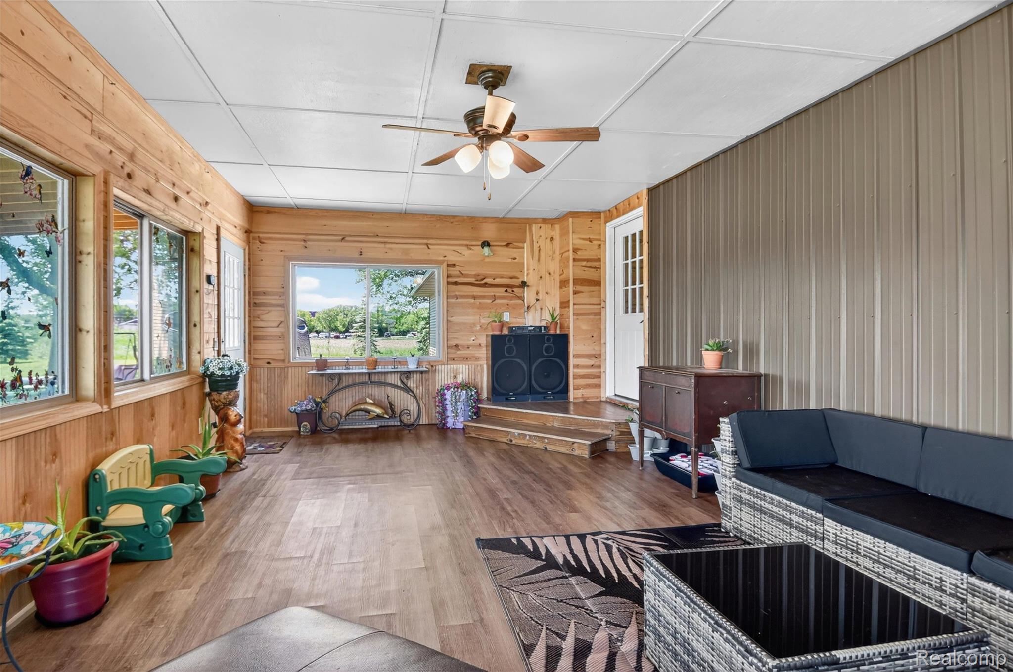 3949 West Burns Line Road Brown City, MI 48416 - Photo 41 of 70 41-3949-Burnsline-Rd-Brown-City-MI-48416-WindowStill.jpg