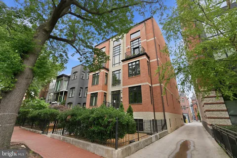 $724,900 | 2111 11th Street Northwest, Unit 4, Washington, DC 20001