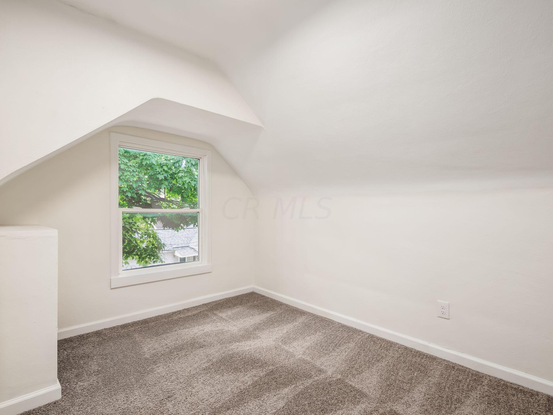 1264 Moler Road Columbus, OH 43207 - Photo 18 of 32 020_8ca13d96_i 1264 Moler 038