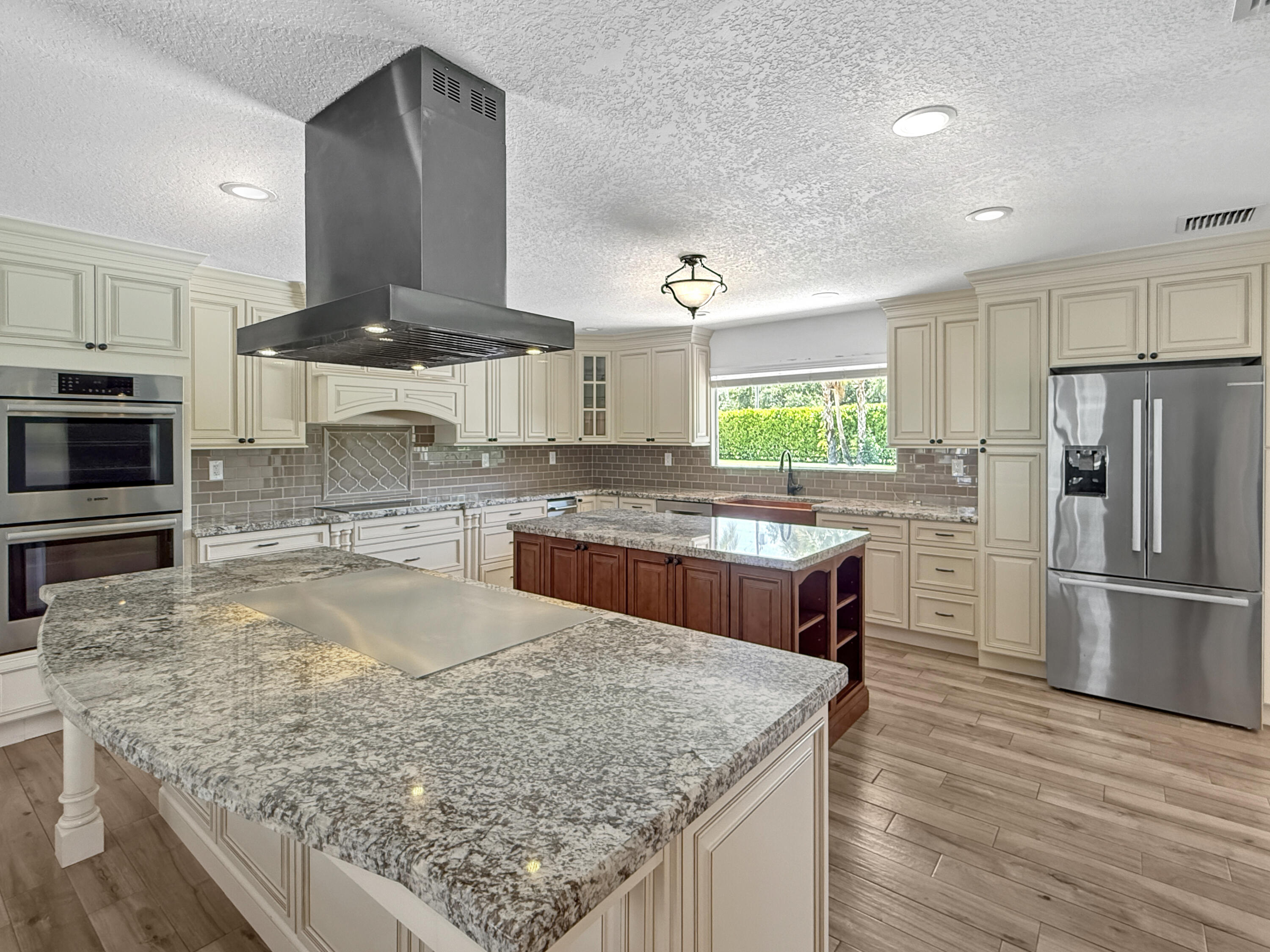 2511 F Road Loxahatchee Groves, FL 33470 - Photo 12 of 61 Kitchen