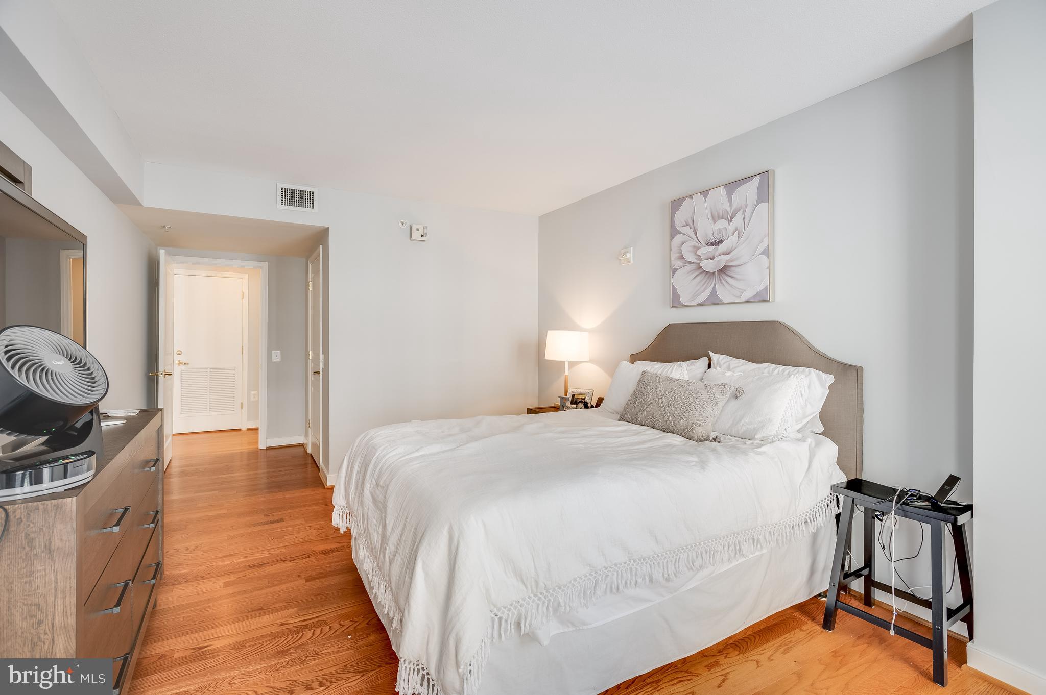 616 E Street Northwest, Unit 321 Washington, DC 20004 - Photo 2 of 39