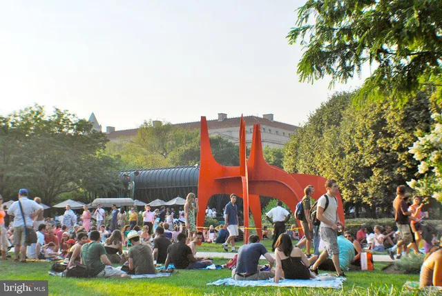 $2,800 | 616 E Street Northwest, Unit 321, Washington, DC 20004