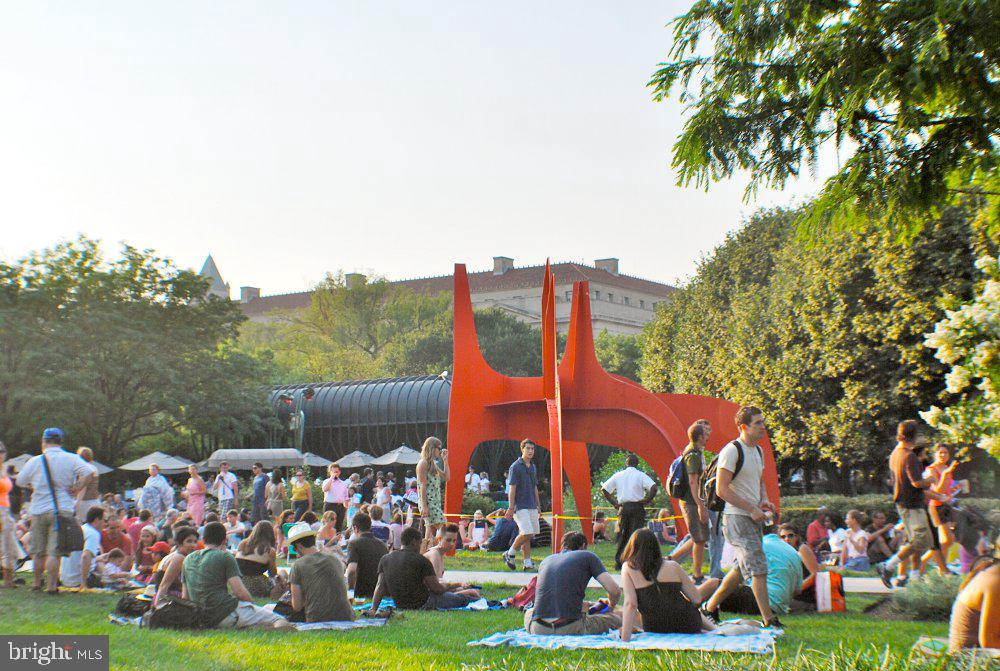 616 E Street Northwest, Unit 321 Washington, DC 20004 - Photo 37 of 39