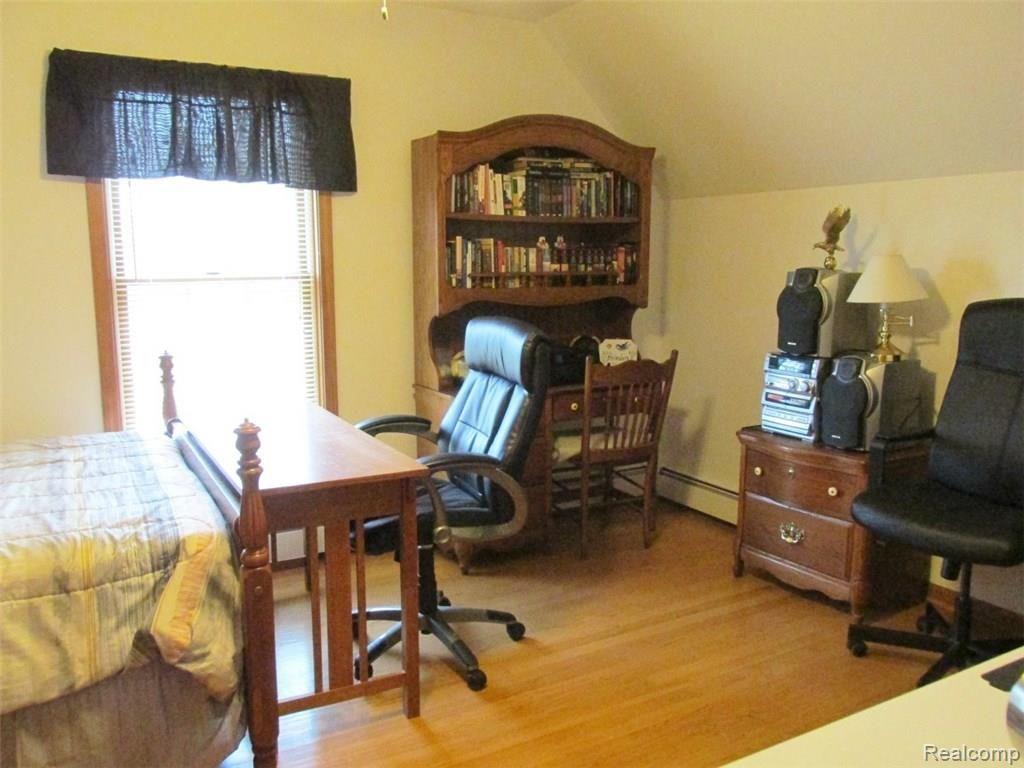 17461 28 Mile Road Ray, MI 48096 - Photo 8 of 21 28 - BEDROOM 2.jpg