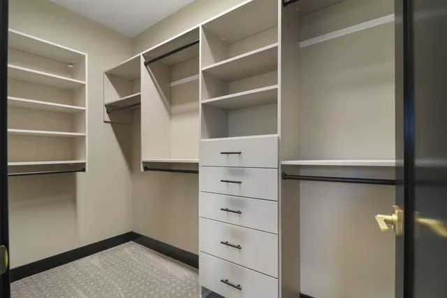 $759,900 | 4751 98th Street, Pleasant Prairie, WI 53158