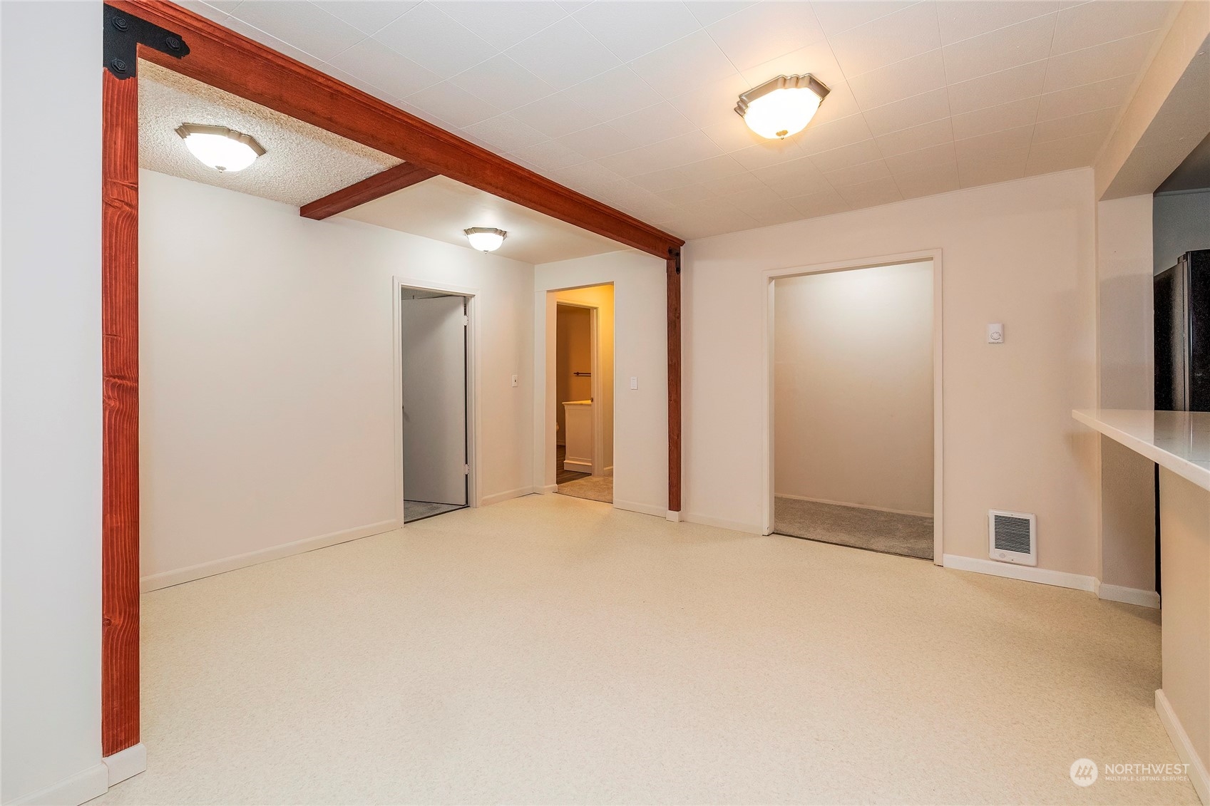 2460 Mitchell Road Southeast Port Orchard, WA 98366 - Photo 14 of 40 Gallery Image 14