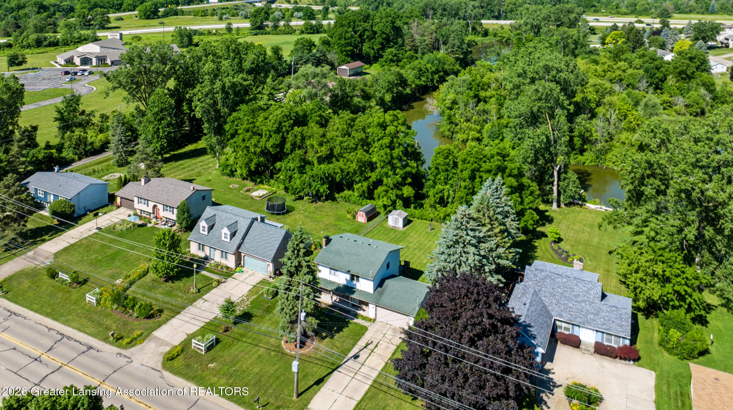 916 South Canal Road Lansing, MI 48917 - Photo 50 of 62 916 canal (26)