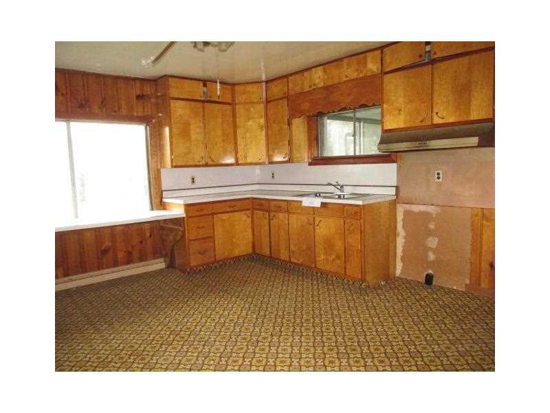 364 Turkey Foot Trail Road Markleton, PA 15551 - Photo 4 of 15 Kitchen.
