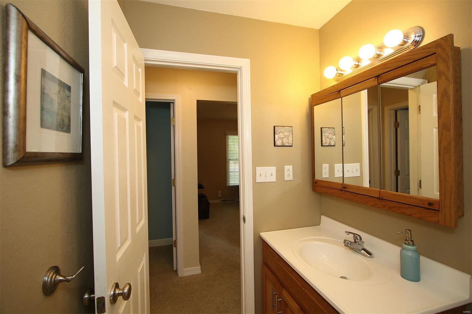 8050 Maple Grove Road Troy, IL 62294 - Photo 35 of 45
