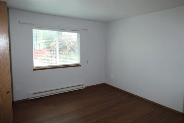 $1,595 | 1020 West Lacrosse Avenue, Spokane, WA 99205