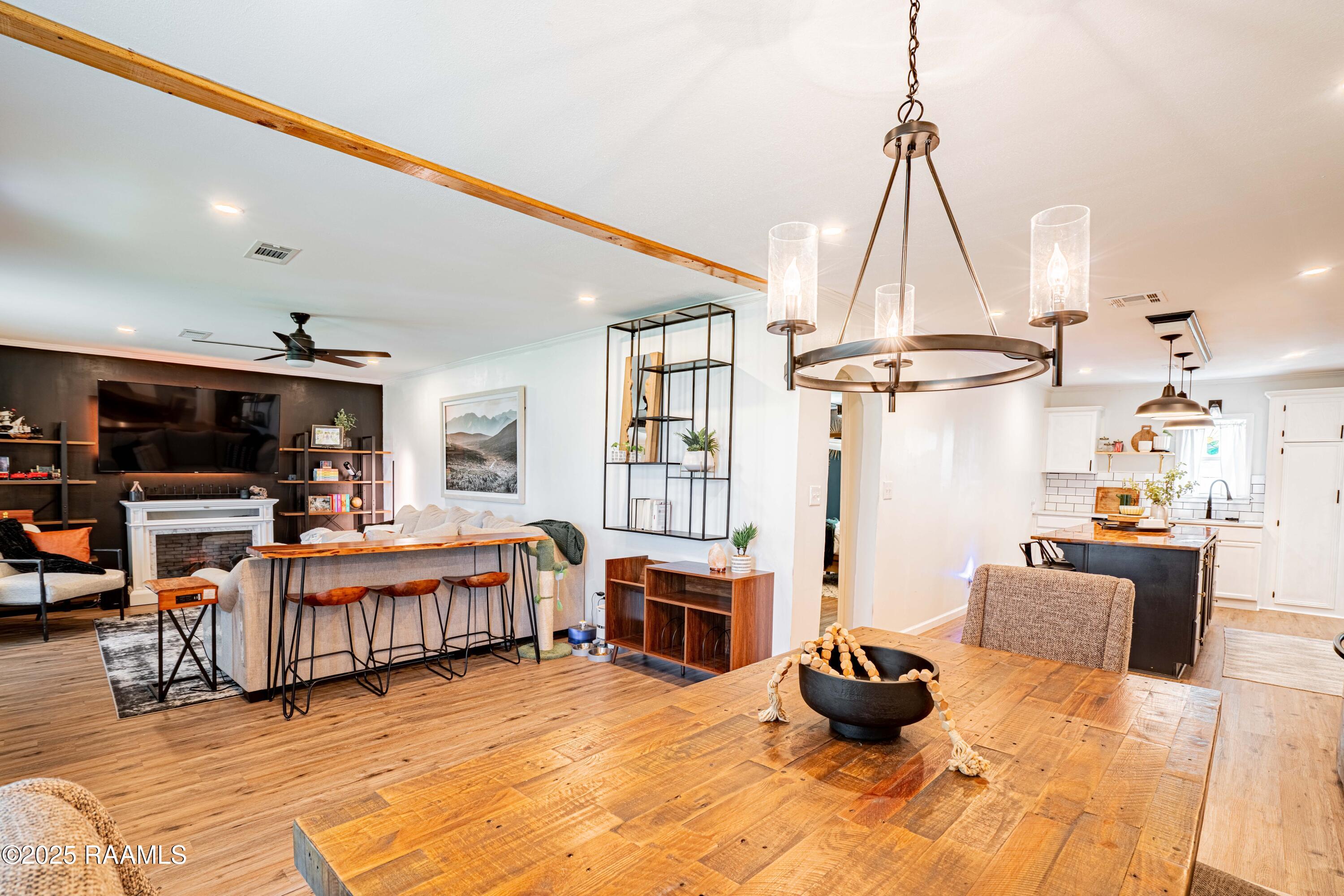 407 North Foote Avenue Kaplan, LA 70548 - Photo 7 of 24 Dining Room