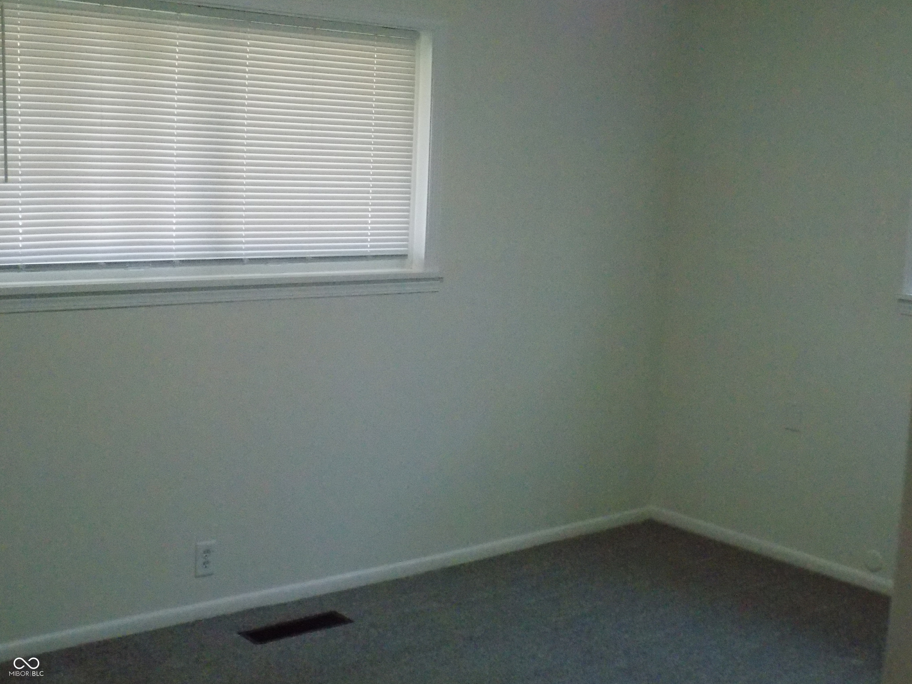 5309 Radnor Road Indianapolis, IN 46226 - Photo 13 of 25 Gallery Image 13