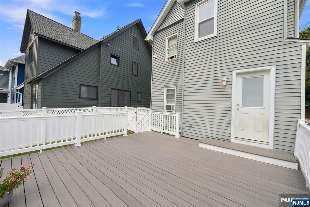 38 Elm Road Caldwell, NJ 07006 - Photo 29 of 35 Gallery Image 29