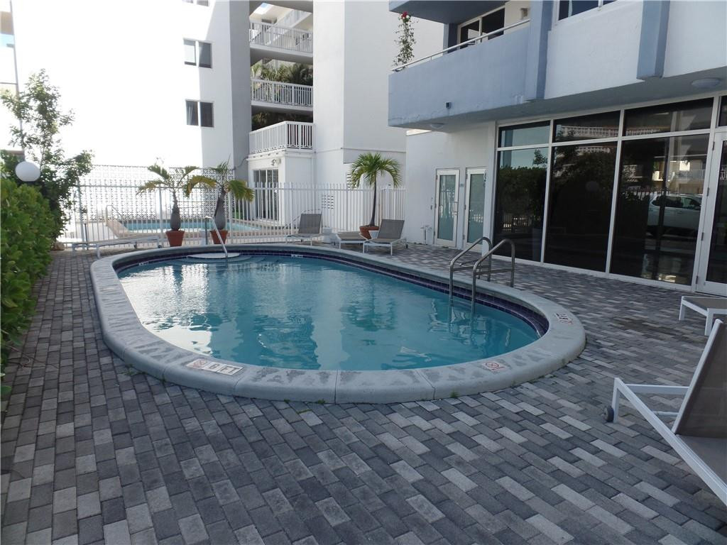 1658 Bay Road, Unit 605 Miami Beach, FL 33139 - Photo 15 of 15 Photo 15