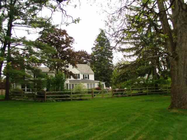 29 Westover Road Bethlehem, NY 12159 - Photo 9 of 10 Photo 9