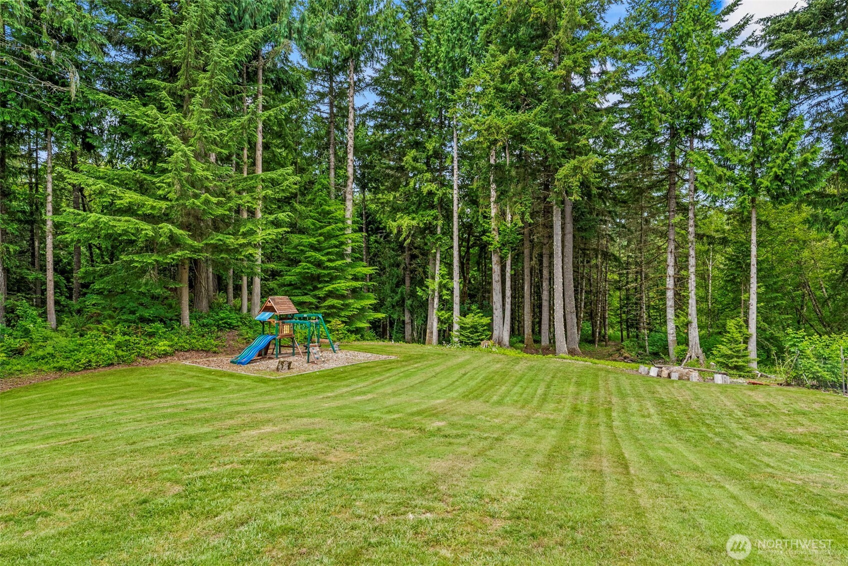 190 Martin Road Silverlake, WA 98645 - Photo 28 of 36