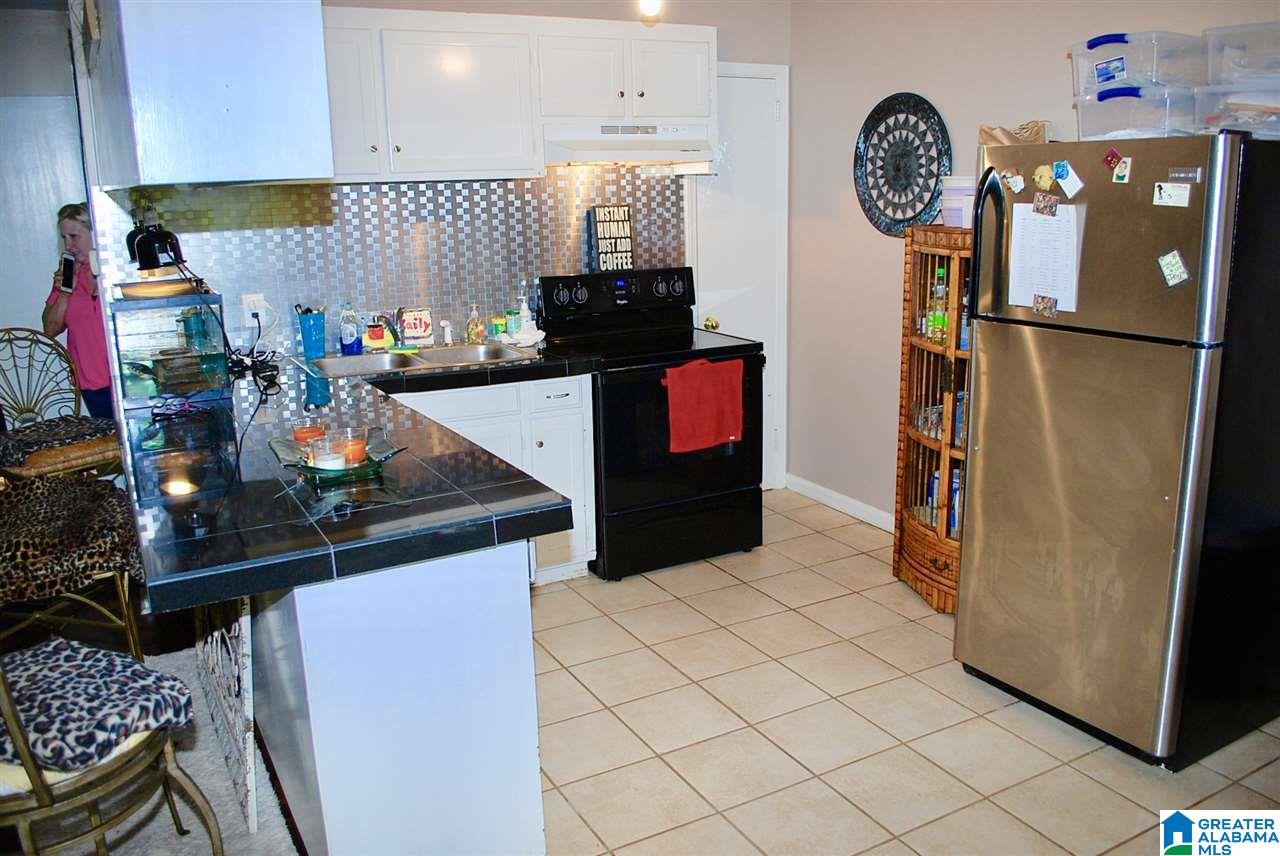 3421 Mountainside Road Vestavia Hills, AL 35243 - Photo 4 of 6