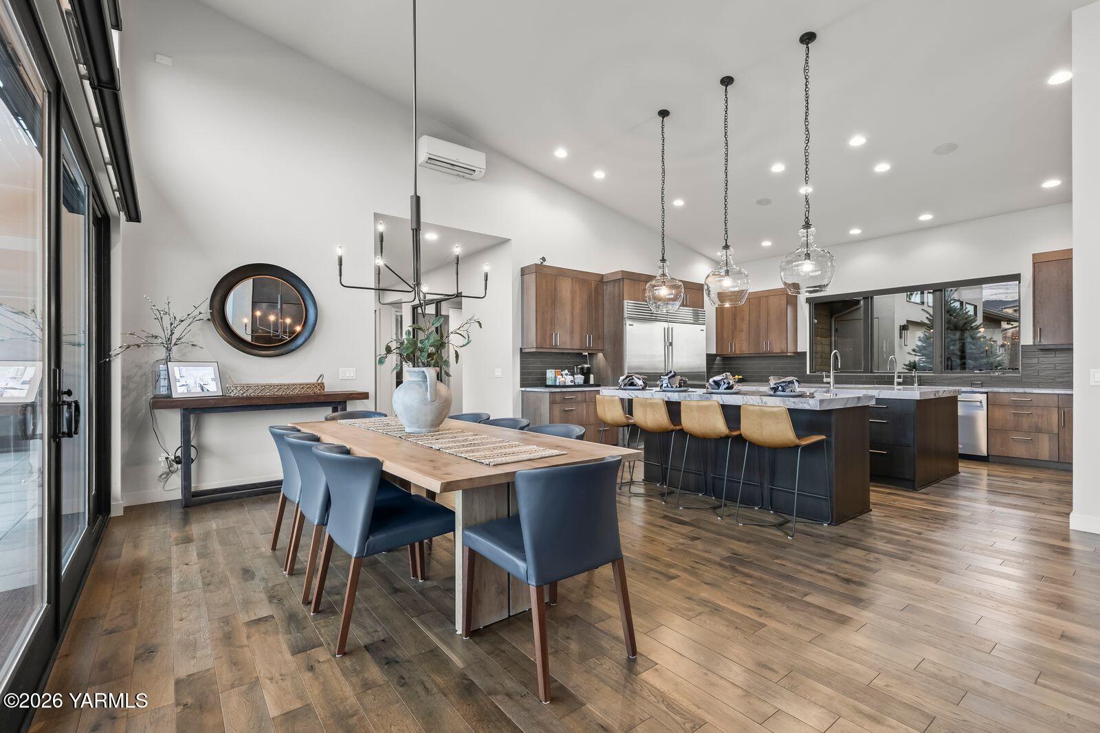 13990 Marble Road Yakima, WA 98908 - Photo 13 of 60 a large kitchen with a table and chairs