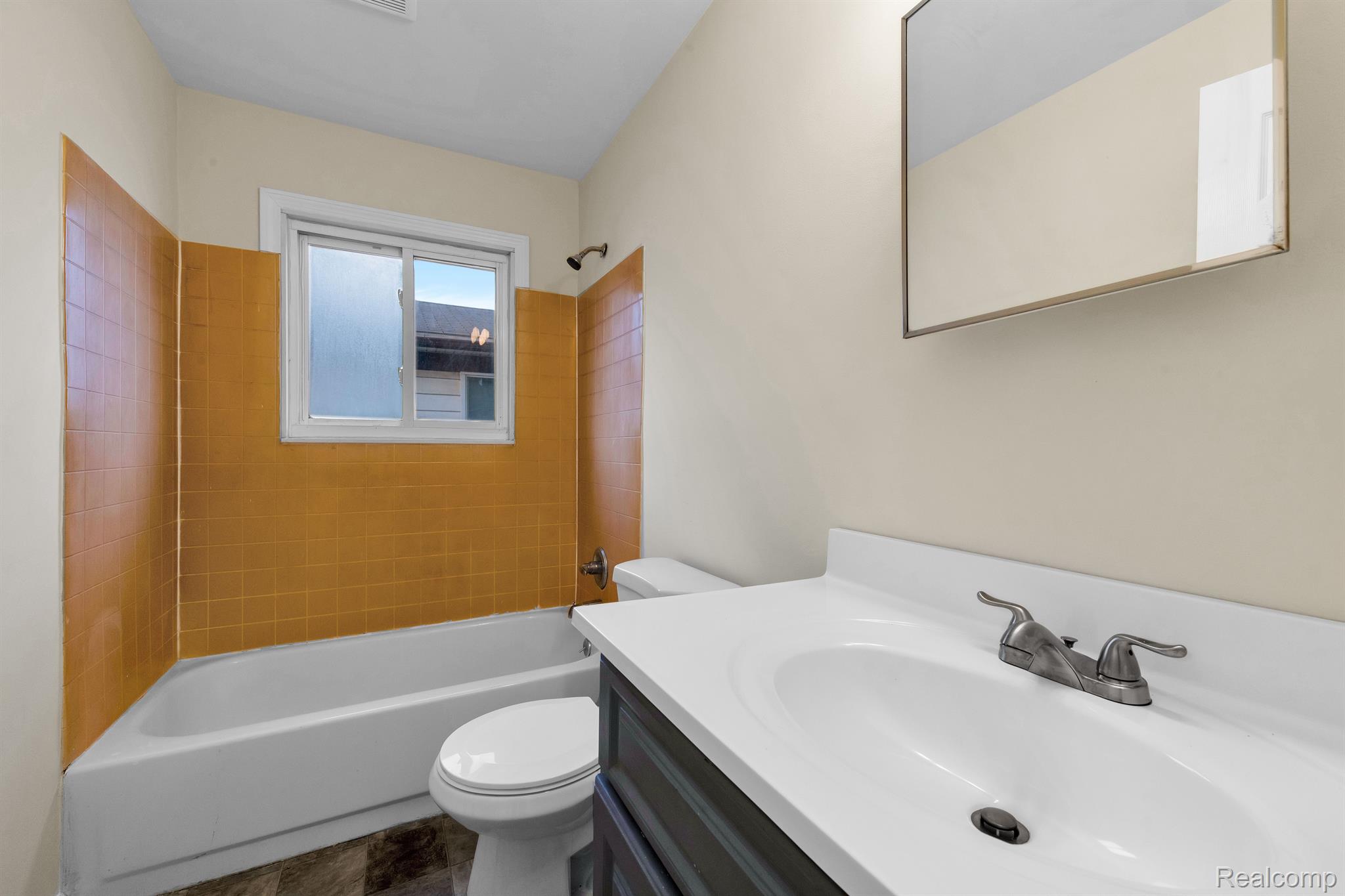 13622 Beech Daly Road Taylor, MI 48180 - Photo 10 of 30 Gallery Image 10