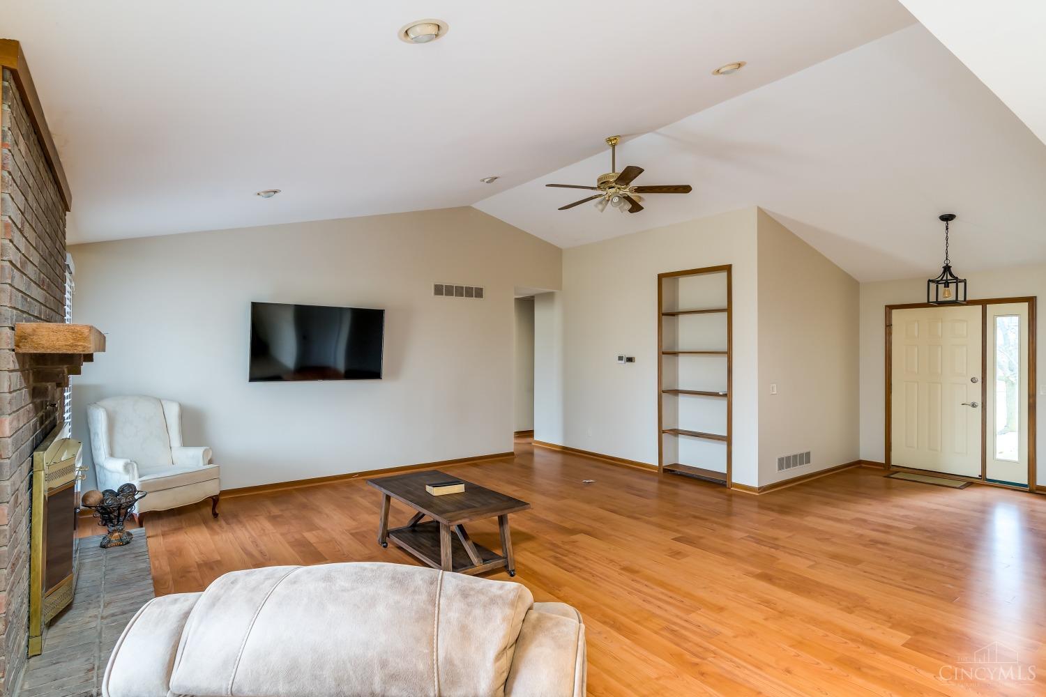 6047 Morris Road Hamilton, OH 45011 - Photo 6 of 24 Gallery Image 6