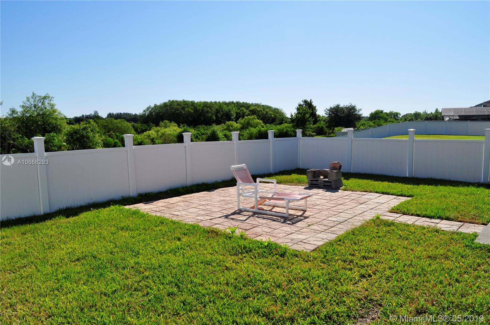 4523 MacKenzie Way Kissimmee, FL 34758 - Photo 4 of 14