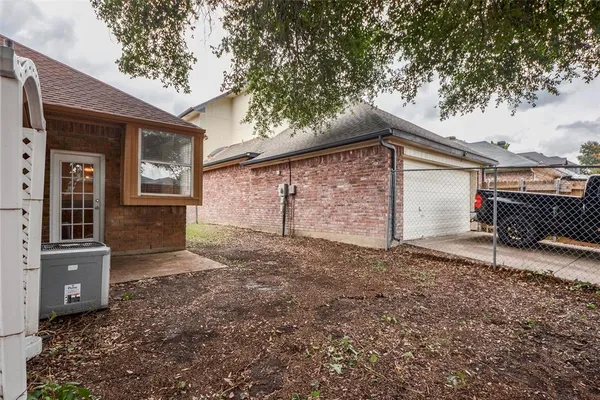$1,895 | 2406 Weatherby Drive, Mesquite, TX 75181