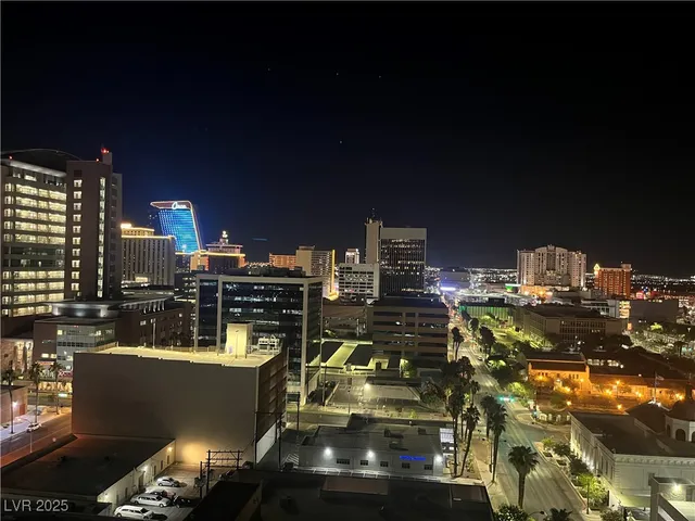 $6,200 | 353 East Bonneville Avenue, Unit 1406, Las Vegas, NV 89101