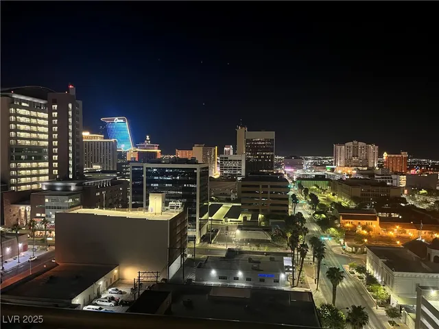 $6,200 | 353 East Bonneville Avenue, Unit 1406, Las Vegas, NV 89101