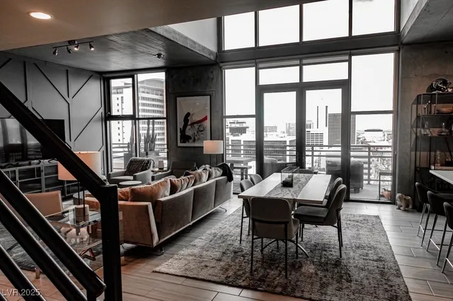 $6,200 | 353 East Bonneville Avenue, Unit 1406, Las Vegas, NV 89101