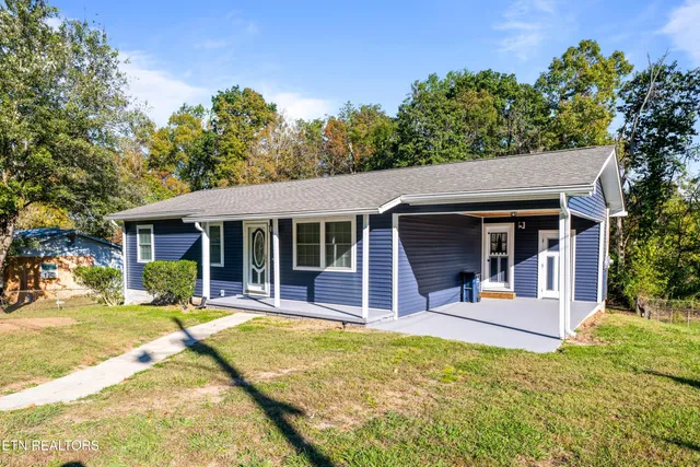 $239,000 | 130 Pike Lane, Caryville, TN 37714