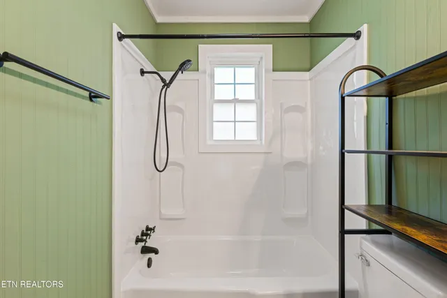 $239,000 | 130 Pike Lane, Caryville, TN 37714