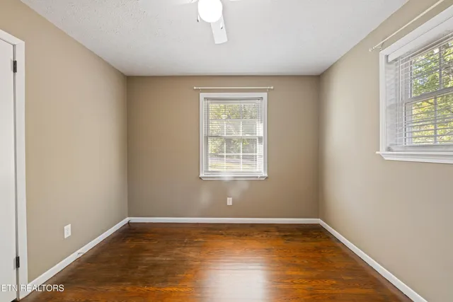 $239,000 | 130 Pike Lane, Caryville, TN 37714