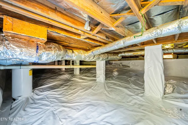 $239,000 | 130 Pike Lane, Caryville, TN 37714