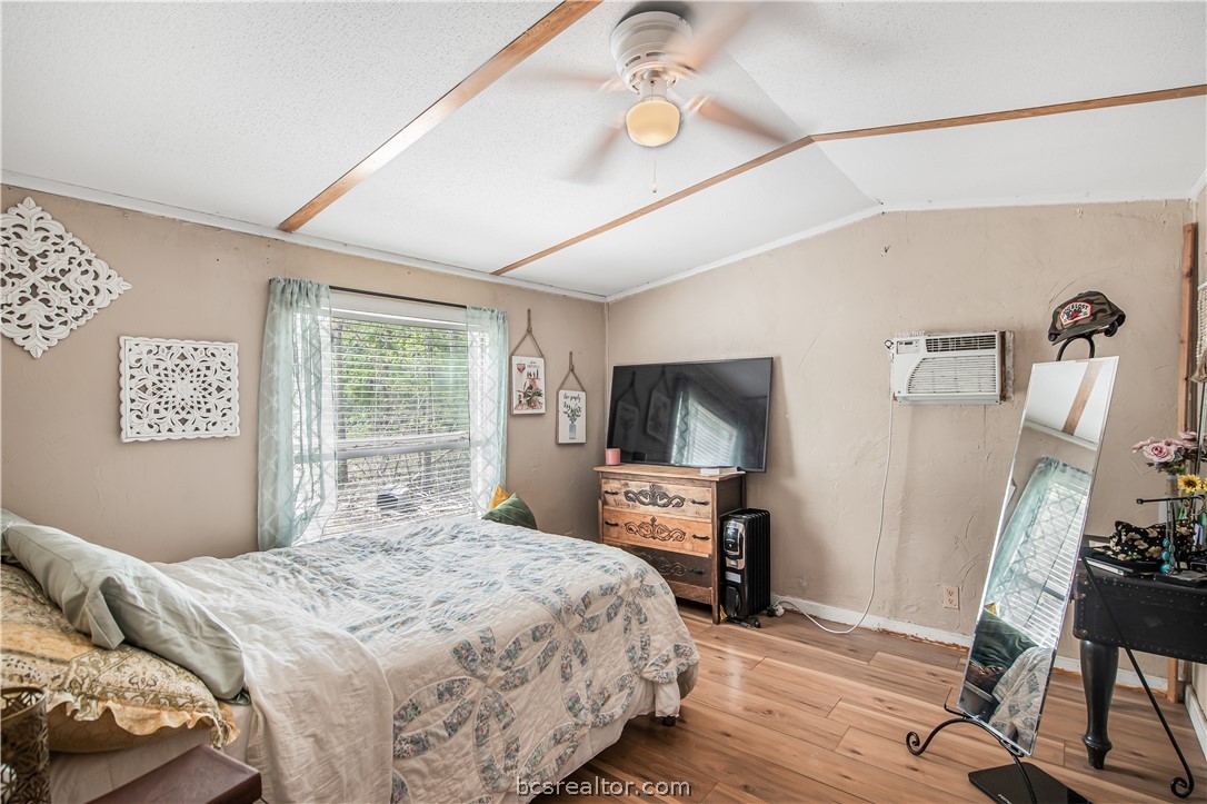 497 Blackberry Road Somerville, TX 77879 - Photo 10 of 22