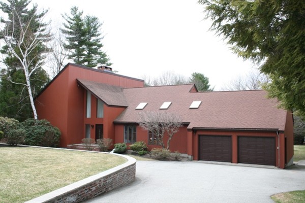 27 Bluejay Road Lynnfield, MA 01940 - Photo 1 of 19 Gallery Image 1
