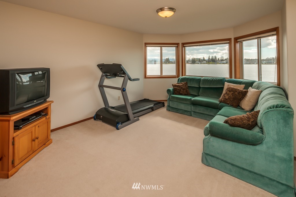 205 East Wiser Lake Road Lynden, WA 98264 - Photo 22 of 24