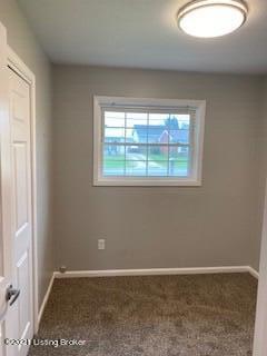 231 Blossom Road Louisville, KY 40229 - Photo 6 of 22 6