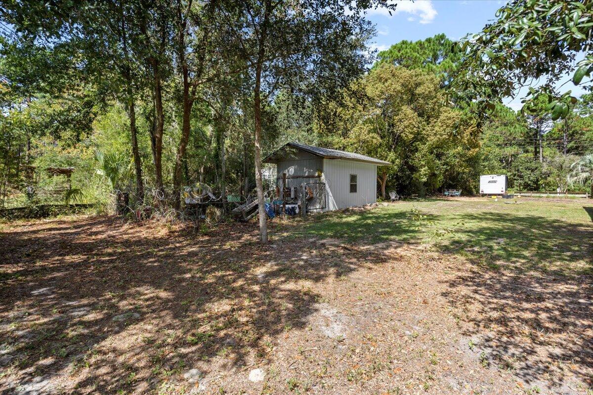 9251 Timber Lane Navarre, FL 32566 - Photo 19 of 54 16-1V3A1676