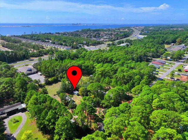 $395,000 | 9251 Timber Lane, Navarre, FL 32566