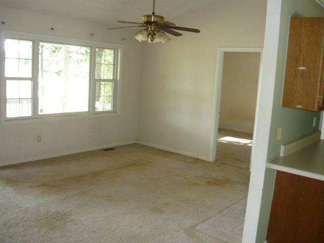 206 Clayton Road Fair Play, SC 29643 - Photo 4 of 8 Gallery Image 4