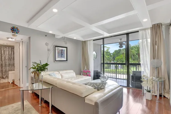 $5,000 | 1923 Bridgewood Drive, Boca Raton, FL 33434
