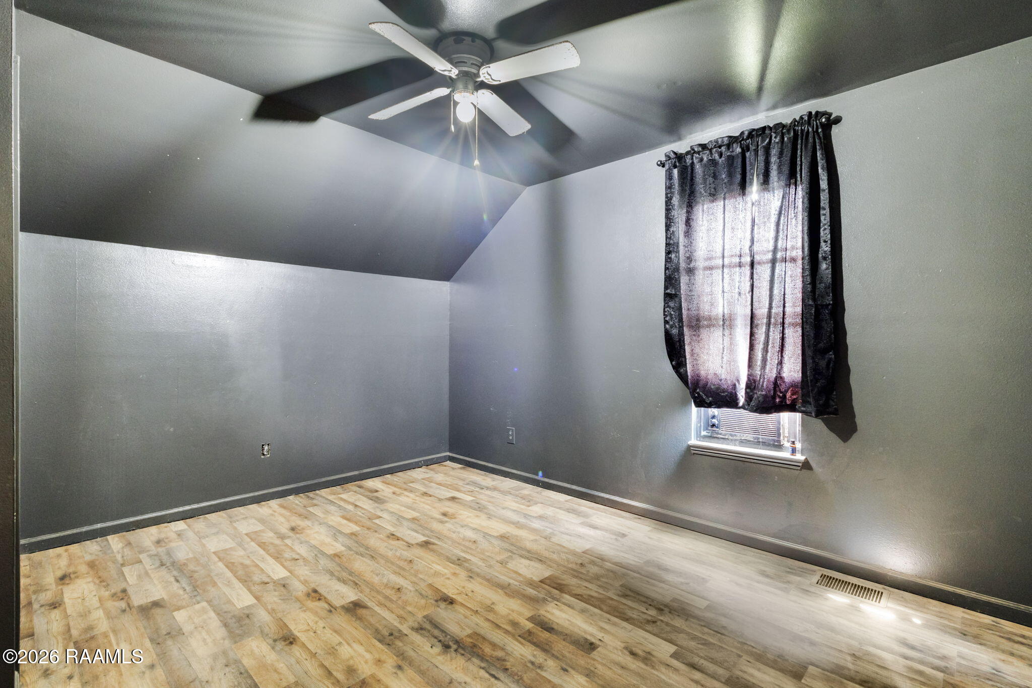 442 Le Violon Road Lafayette, LA 70506 - Photo 7 of 15 8-web-or-mls-442 Le Violon Rd-7
