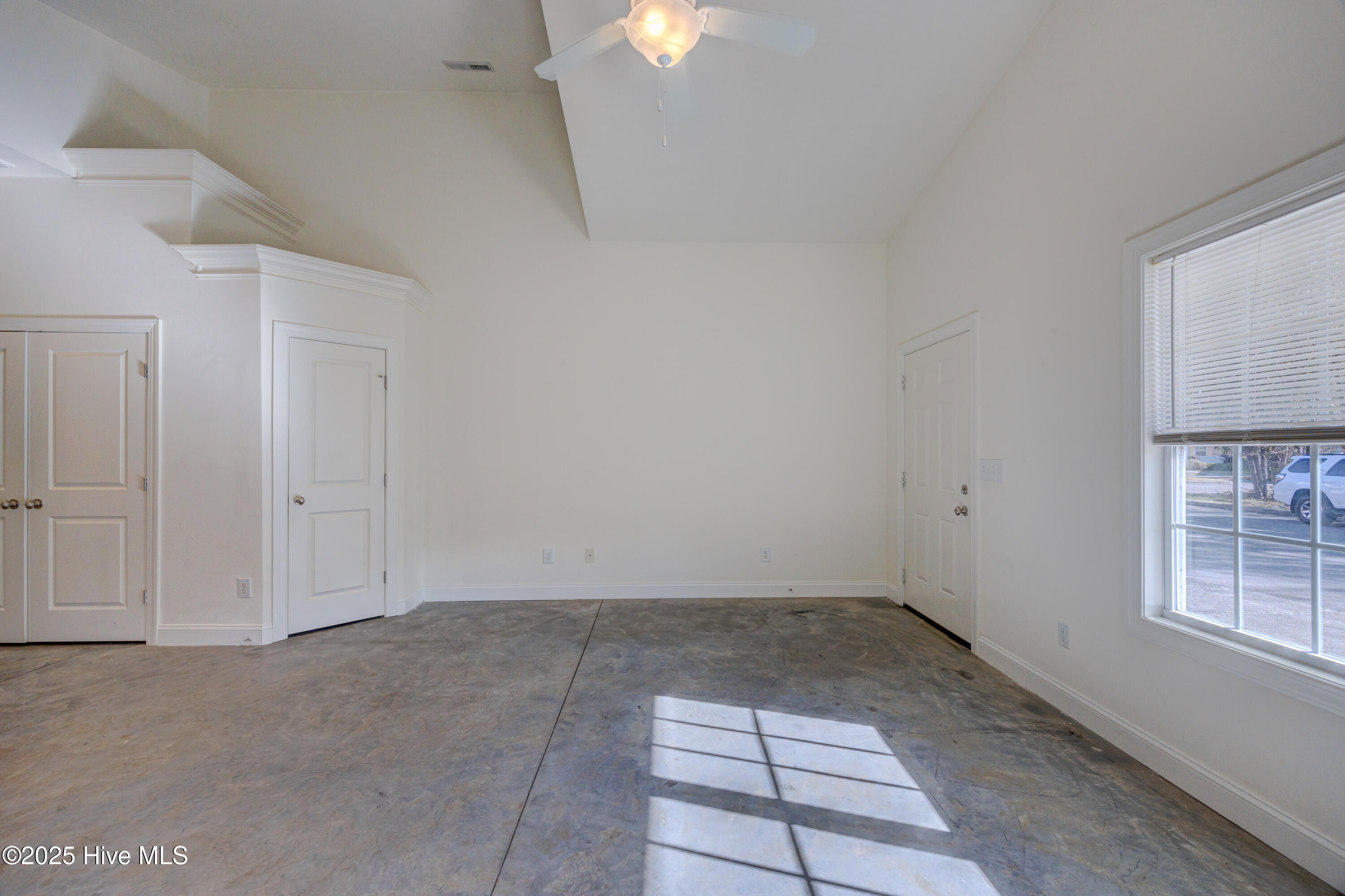 2639 Broadbill Lane, Unit A Wilmington, NC 28409 - Photo 6 of 10 Living Room_1
